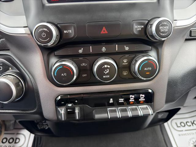 2020 Ram 1500 Big Horn Crew Cab 4x4 5'7" Box