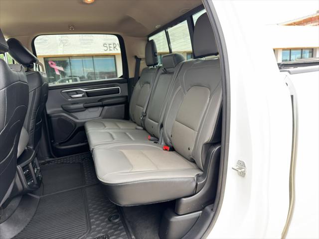 2020 Ram 1500 Big Horn Crew Cab 4x4 5'7" Box