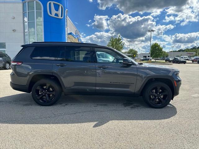 2023 Jeep Grand Cherokee L Altitude 4x4 2023 Jeep Grand Cherokee L Altitude 4x4
