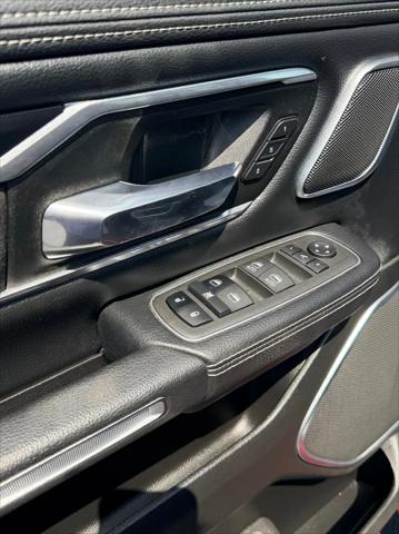 2022 Ram 1500 Laramie Crew Cab 4x4 57 Box