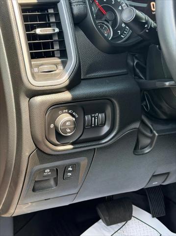 2022 Ram 1500 Laramie Crew Cab 4x4 57 Box