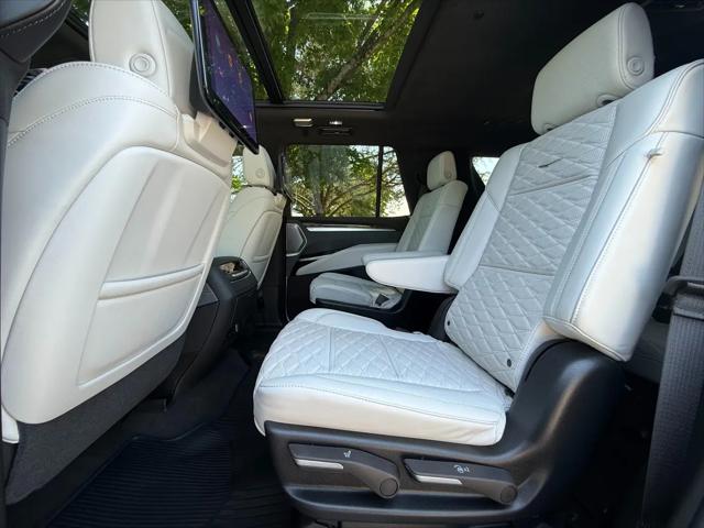 2026 Cadillac Escalade Platinum Luxury