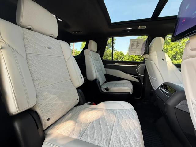 2026 Cadillac Escalade Platinum Luxury