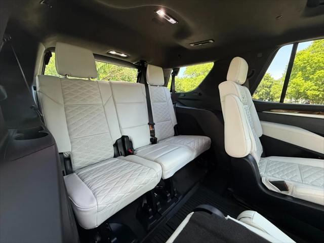 2026 Cadillac Escalade Platinum Luxury