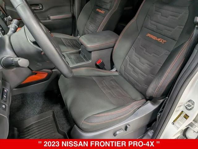 2023 Nissan Frontier Crew Cab PRO-4X 4x4