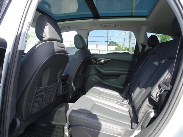 2023 Audi Q7 Premium 45 TFSI quattro Tiptronic