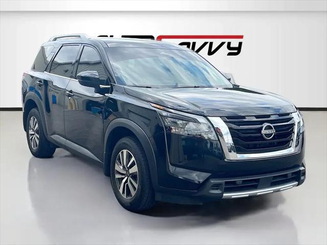 2025 Nissan Pathfinder SL 4WD for sale in Fishers, IN