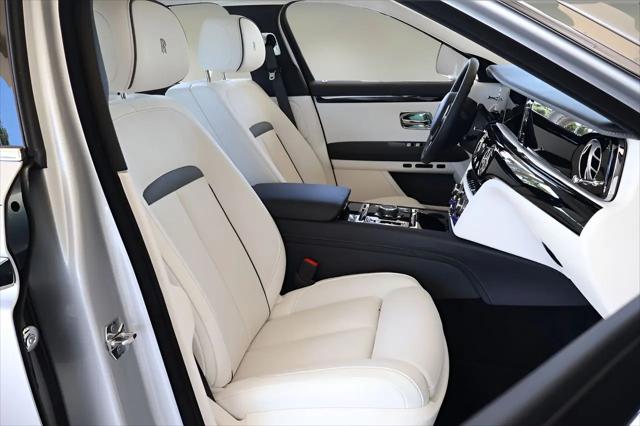 2027 Rolls-Royce Ghost Ghost