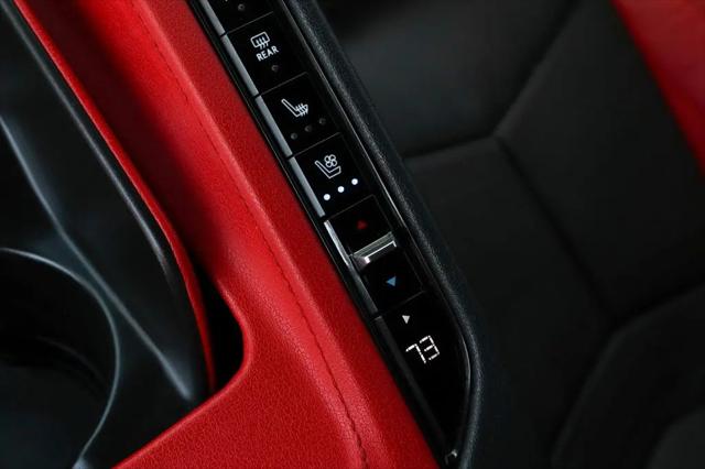 2021 Chevrolet Corvette Stingray RWD Coupe 2LT
