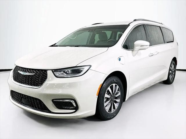 2021 Chrysler Pacifica Hybrid Touring L for sale in Martinez, GA