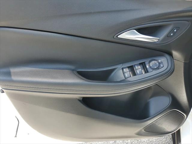 2022 Buick Encore GX FWD Select