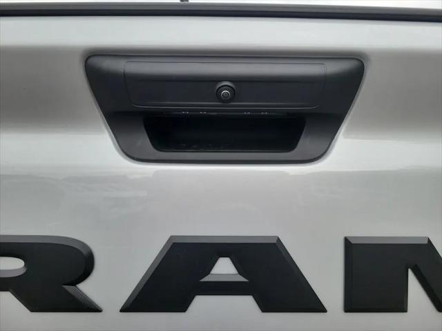 2026 Ram 1500 Express Crew Cab 4x4 57 Box