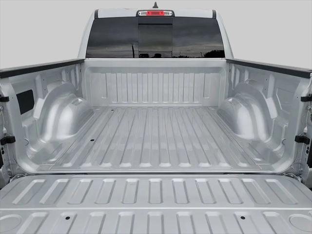 2026 Ram 1500 Express Crew Cab 4x4 57 Box