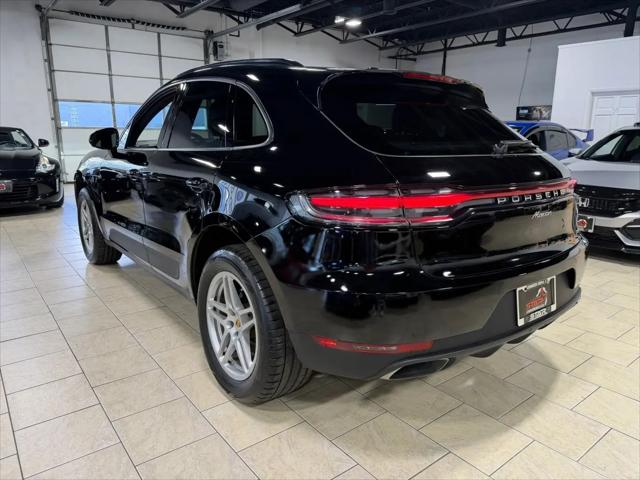 2021 Porsche Macan Macan