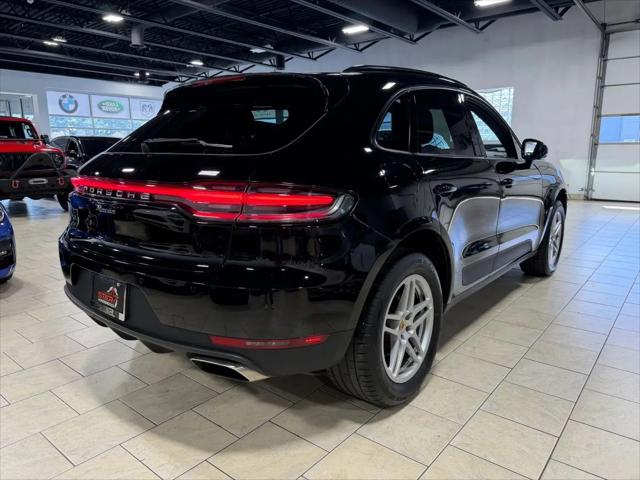 2021 Porsche Macan Macan