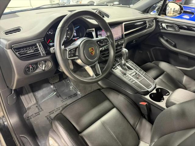 2021 Porsche Macan Macan