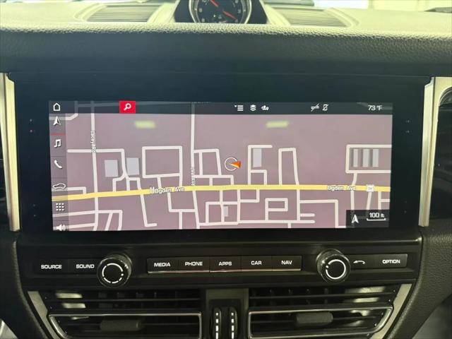 2021 Porsche Macan Macan