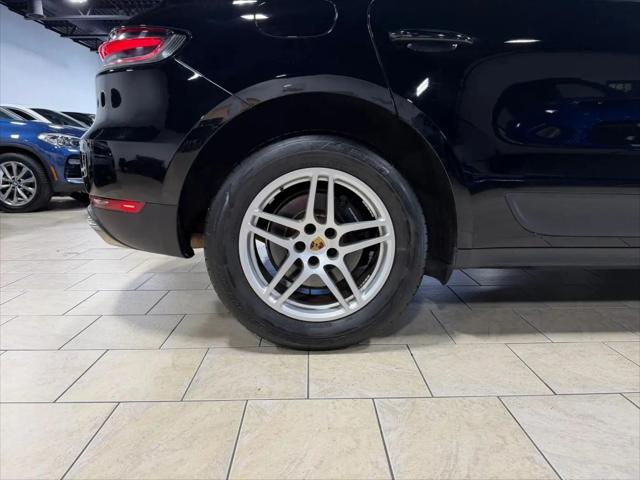 2021 Porsche Macan Macan