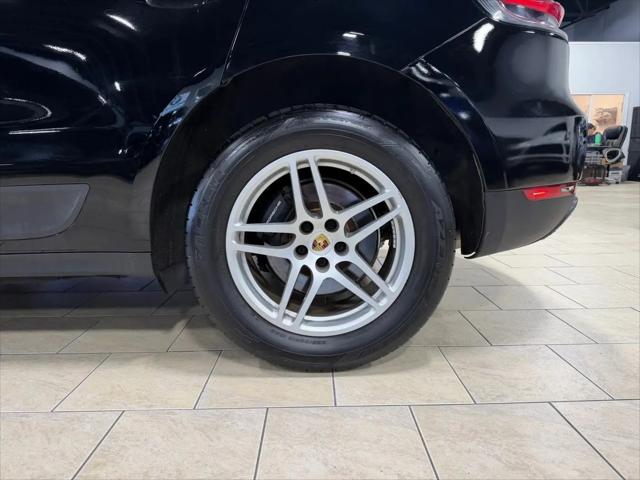 2021 Porsche Macan Macan