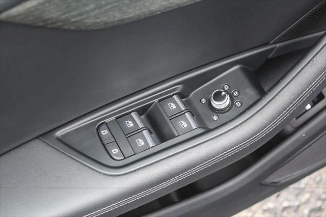 2023 Audi A4 Premium Plus 45 TFSI S line quattro S tronic