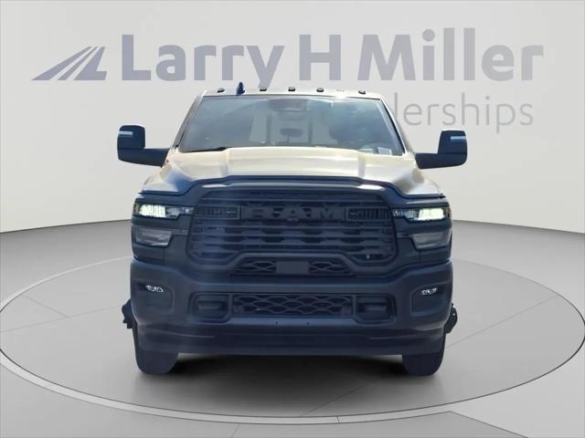 2026 Ram 3500 Tradesman Crew Cab 4x4 8 Box