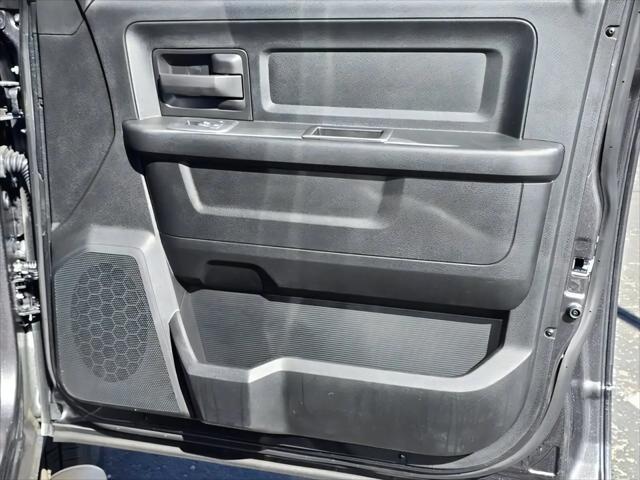 2026 Ram 3500 Tradesman Crew Cab 4x4 8 Box
