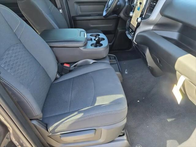 2026 Ram 3500 Tradesman Crew Cab 4x4 8 Box