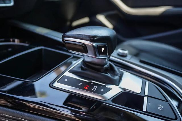 2022 Audi A4 Premium Plus 40 TFSI quattro S tronic