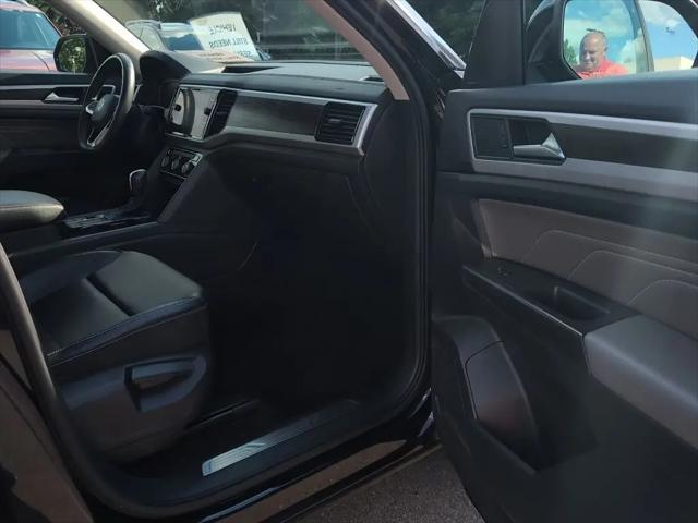 2022 Volkswagen Atlas 2.0T SE w/Technology