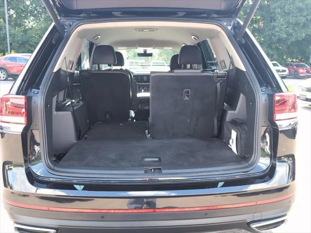 2022 Volkswagen Atlas 2.0T SE w/Technology