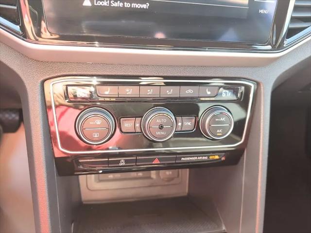 2022 Volkswagen Atlas 2.0T SE w/Technology