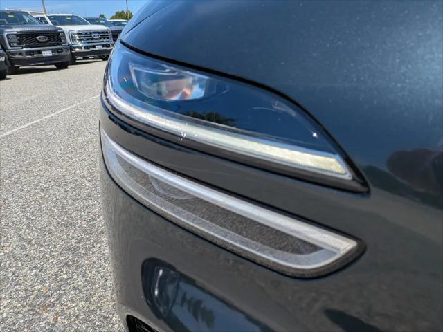 2023 Genesis G70 2.0T AWD