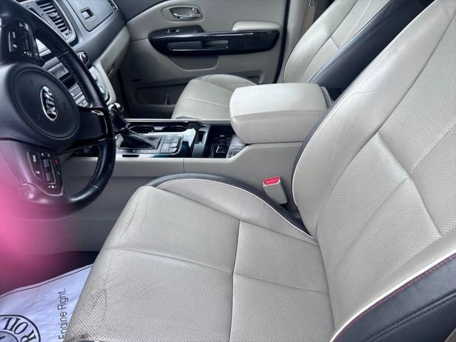 2016 Kia Sedona SX