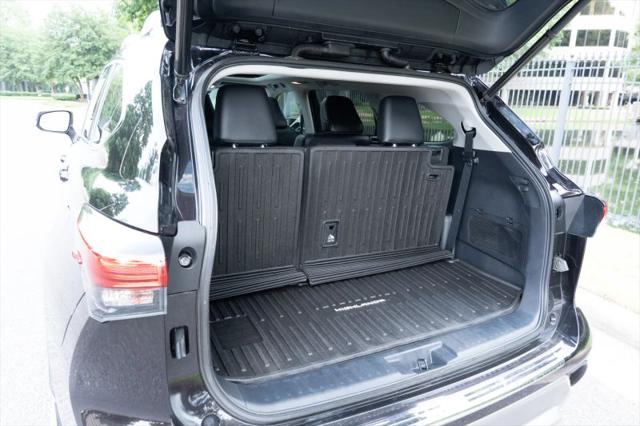 2021 Toyota Highlander Hybrid Platinum