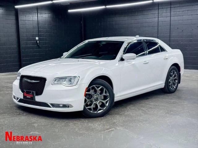 2015 Chrysler 300 Limited
