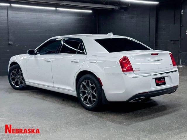 2015 Chrysler 300 Limited