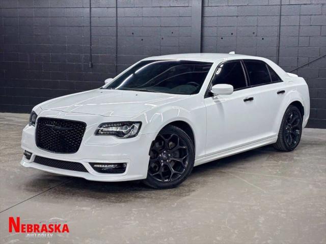 2019 Chrysler 300 300S