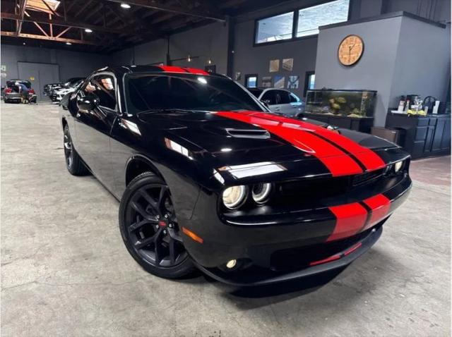 2020 Dodge Challenger SXT