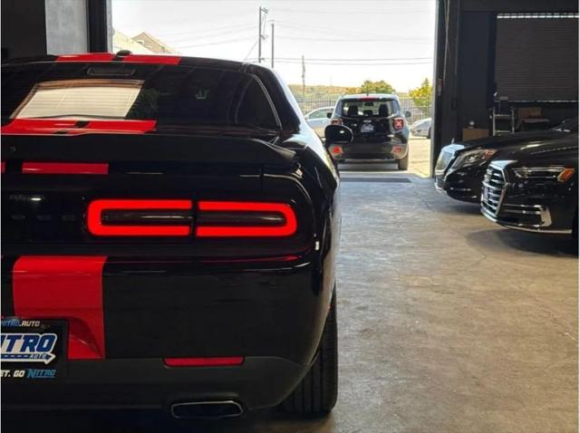2020 Dodge Challenger SXT