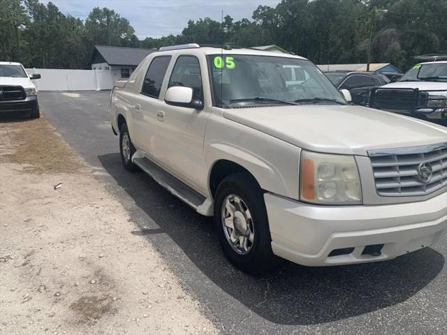 2005 Cadillac Escalade EXT Standard for sale in Brooksville, FL