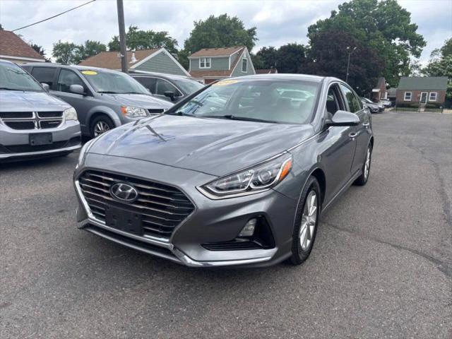 2019 Hyundai Sonata SE for sale in Lincoln Park, MI