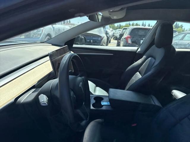 2021 Tesla Model 3 Standard Range Plus Rear-Wheel Drive