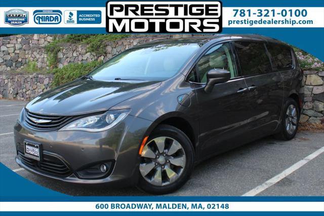 2018 Chrysler Pacifica Hybrid Limited for sale in Malden, MA