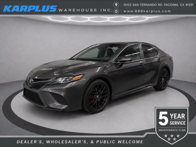 2018 Toyota Camry SE for sale in Pacoima, CA