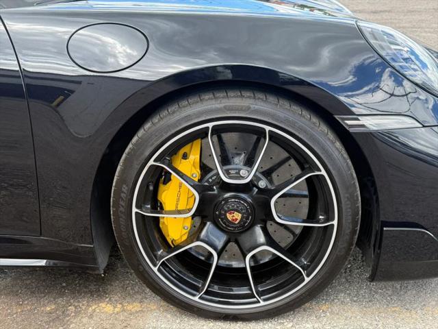 2023 Porsche 911 Turbo S Cabriolet