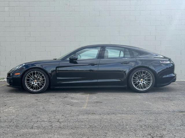 2023 Porsche Panamera 4 Platinum Edition