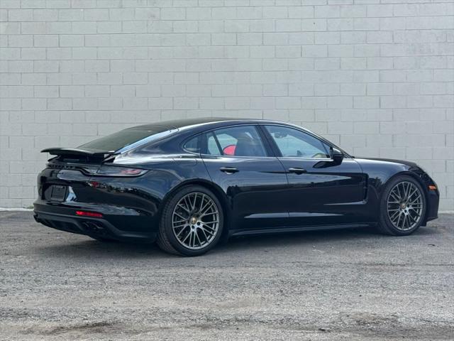 2023 Porsche Panamera 4 Platinum Edition