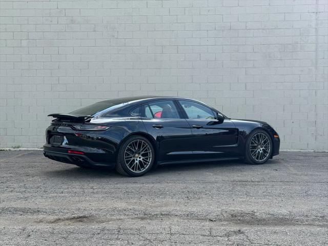 2023 Porsche Panamera 4 Platinum Edition