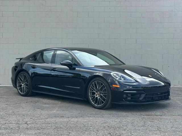 2023 Porsche Panamera 4 Platinum Edition