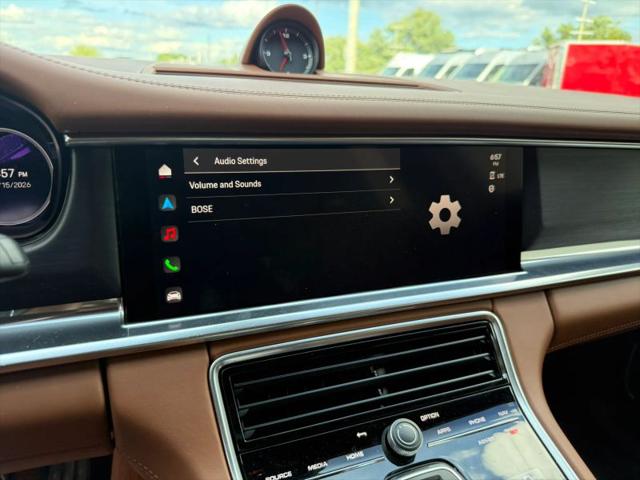 2023 Porsche Panamera 4 Platinum Edition